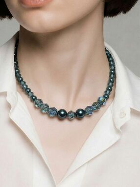 Austrian Crystal Montana Blue Clasp Closure Necklace 18"